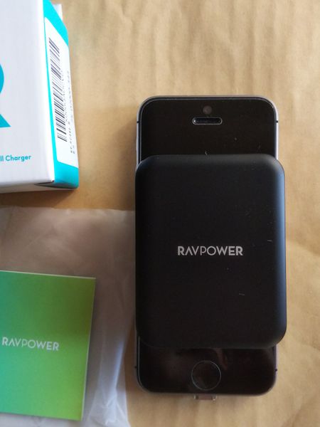 ファイル:RAVPower RP-PC060 WxH.jpg