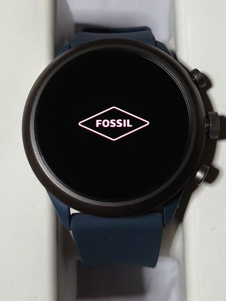 ファイル:FossilSport fossil logo.jpg